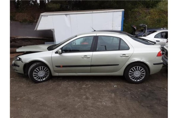 renault laguna ii (bg0)(2001) del año 