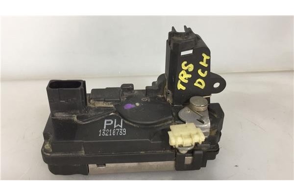 Recambio de cierre electromagnetico trasero derecho para opel zafira b 1.9 enjoy referencia OEM IAM 13210739 PW  Recambio de cierre electromagnetico trasero derecho para opel zafira b 1.9 enjoy referencia OEM IAM 13210739 PW