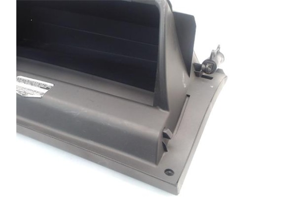 Recambio de tapa guantera para toyota auris (e15) 2.0 d-4d referencia OEM IAM 5555002130B0  