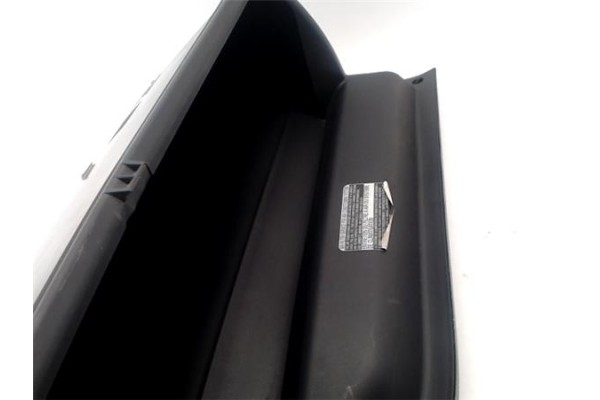 Recambio de tapa guantera para toyota auris (e15) 2.0 d-4d referencia OEM IAM 5555002130B0  