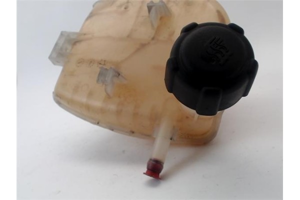 Recambio de deposito refrigerante para renault twingo (cn0_) 1.5 dci (cn0e) referencia OEM IAM 7701477846  