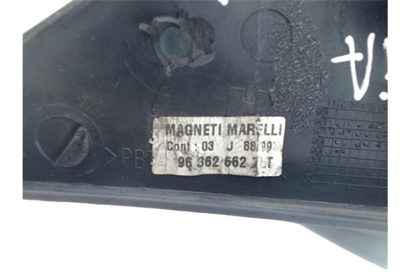 Recambio de retrovisor izquierdo para citroen xantia berlina referencia OEM IAM 96362662ZT  