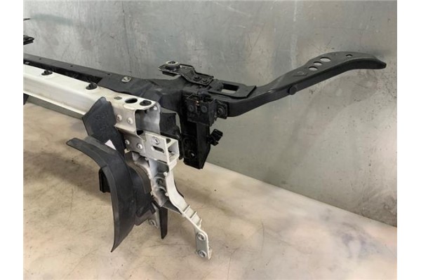 Recambio de frente delantero para jaguar f-pace 2.0 r-sport awd referencia OEM IAM T4A11587 HK8317640AB 