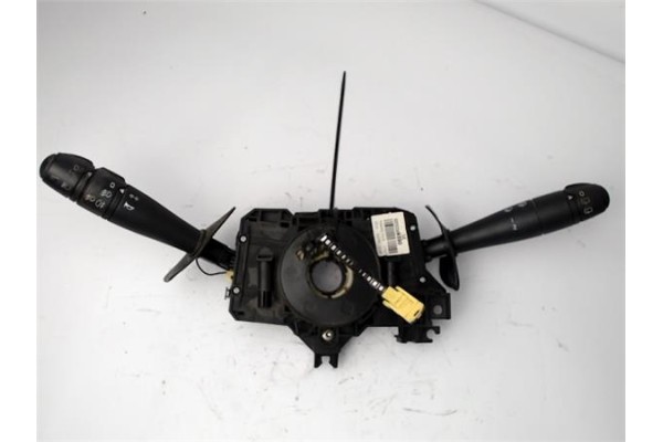 Recambio de mando intermitencia para dacia logan i 1.6 prestige referencia OEM IAM   