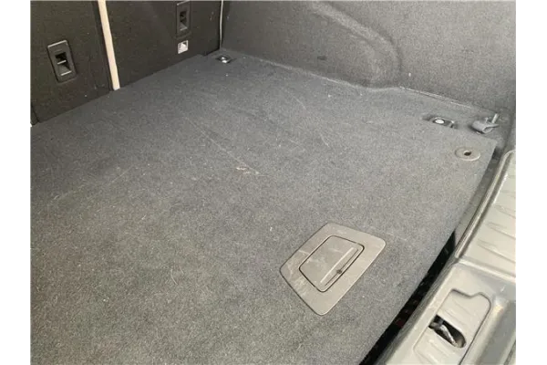 Recambio de guarnecido piso maletero para jaguar f-pace 2.0 r-sport awd referencia OEM IAM T4A5569 HK8MN19E523AA Recambio de guarnecido piso maletero para jaguar f-pace 2.0 r-sport awd referencia OEM IAM T4A5569 HK8MN19E523AA