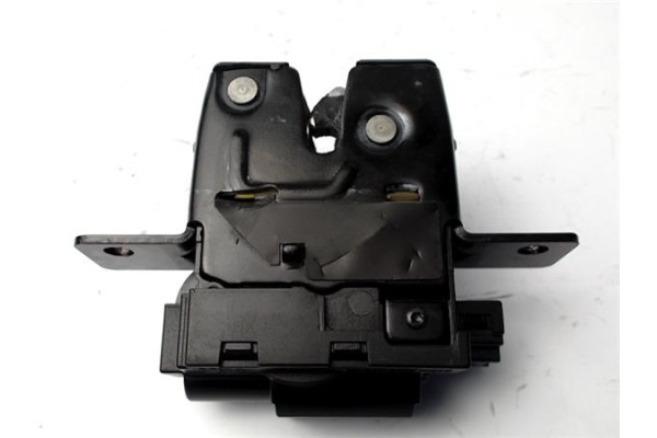 Recambio de cerradura porton para renault clio iii 1.5 dci (br17, cr17) referencia OEM IAM 8200947699  8200076240 , RENAULT