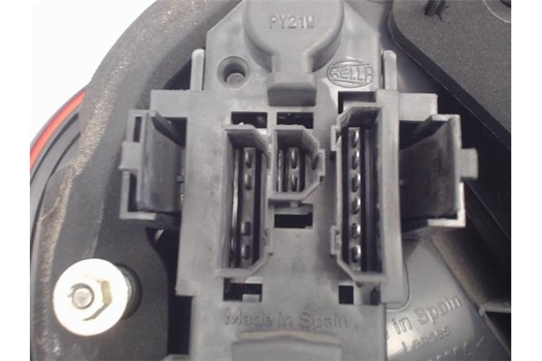 Recambio de piloto trasero derecho para seat toledo (1m2) referencia OEM IAM 1M5945096B 1M5945257 