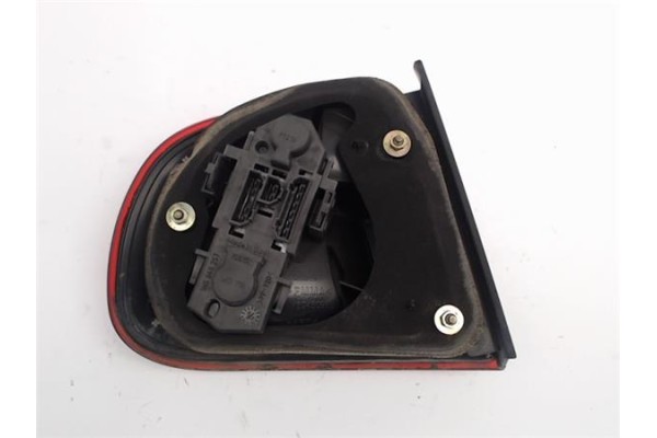 Recambio de piloto trasero derecho para seat toledo (1m2) referencia OEM IAM 1M5945096B 1M5945257 