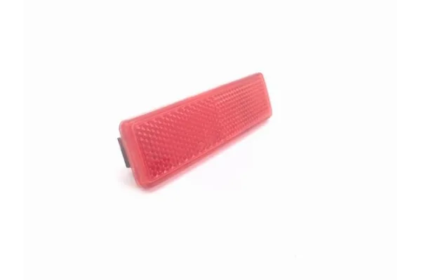 Recambio de reflectante paragolpes trasero para nissan nv200 /evalia (m20/m) 1.5 nv200 furgón comfort referencia OEM IAM 7700353