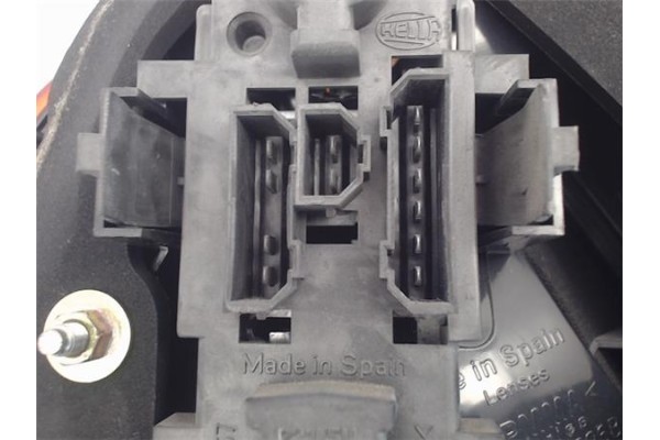 Recambio de piloto trasero derecho para seat toledo (1m2) referencia OEM IAM 1M5945096B 1M5945257 