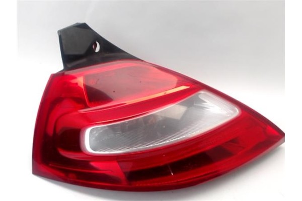 Recambio de piloto trasero izquierdo para renault megane ii berlina 5p 1.5 confort authentique referencia OEM IAM 8200413214  