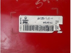 Recambio de piloto trasero izquierdo para renault megane ii berlina 5p 1.5 confort authentique referencia OEM IAM 8200413214  