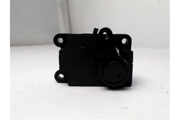 Recambio de actuador distribuidor aire para renault clio iii 1.5 dci (br17, cr17) referencia OEM IAM T1007781T 1610081B 