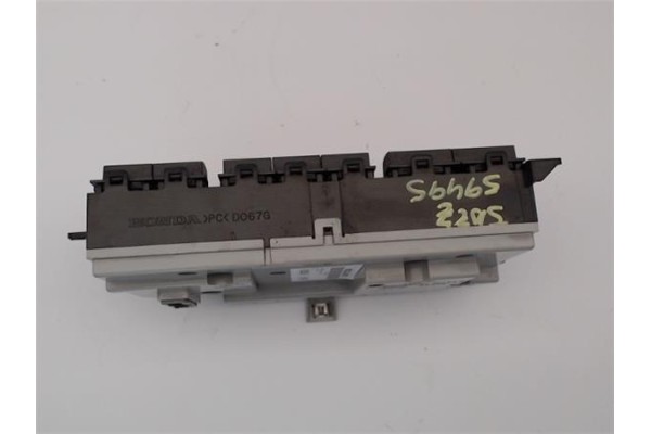 Recambio de mandos calefaccion / a.a. para honda jazz (gd1/5) 1.4 referencia OEM IAM D067G  
