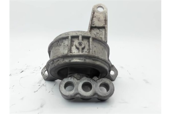 Recambio de soporte motor para opel astra h berlina 1.6 sport referencia OEM IAM 9057677239  
