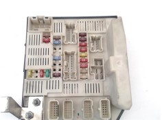 Recambio de caja fusibles/rele para renault megane ii berlina 5p 1.5 confort authentique referencia OEM IAM 8200481866  