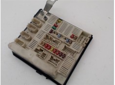 Recambio de caja fusibles/rele para renault megane ii berlina 5p 1.5 confort authentique referencia OEM IAM 8200481866  