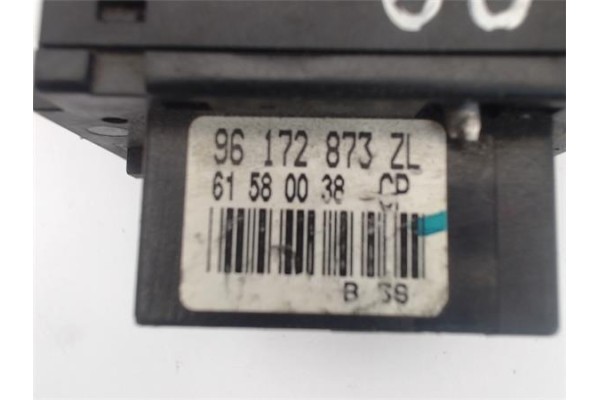 Recambio de mando de luces para citroen xsara picasso referencia OEM IAM 96172873ZL  