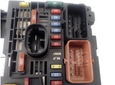 Recambio de caja fusibles/rele para citroen c4 picasso 2.0 sx referencia OEM IAM 9664705980  