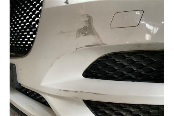 Recambio de paragolpes delantero para jaguar f-pace 2.0 r-sport awd referencia OEM IAM HR8317F003A  
