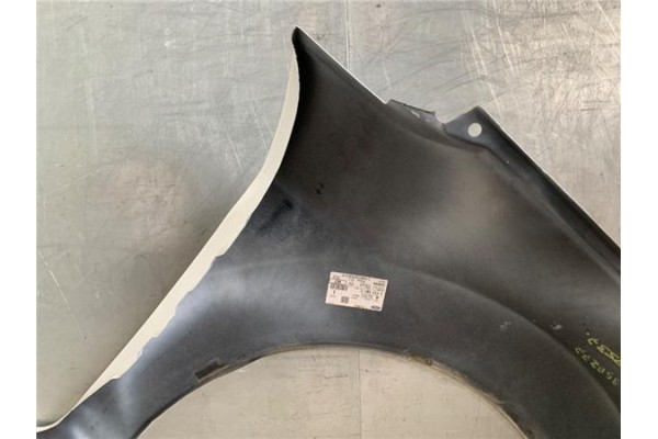 Recambio de aleta delantero izquierda para ford fiesta vi 1.25 referencia OEM IAM C1BBA16016AA  