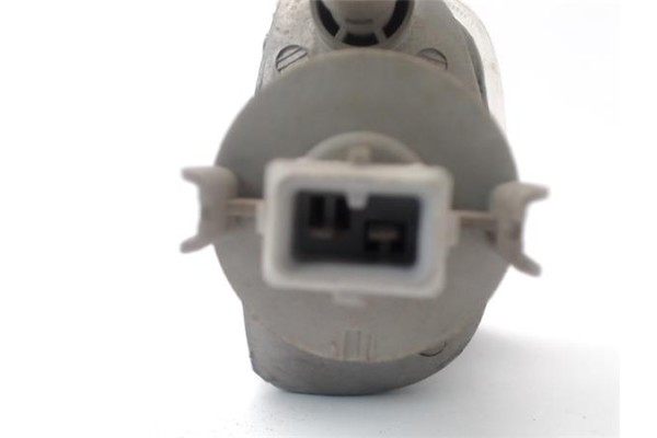Recambio de intermitente delantero dcho para citroen saxo 1.5 d referencia OEM IAM 630360 1902338 630560 , CITROËN | 8110542270 