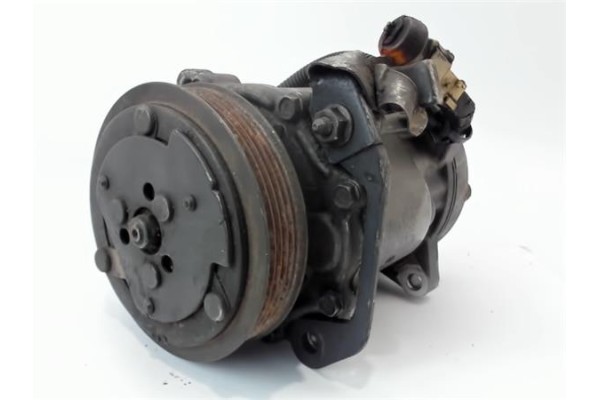 Recambio de compresor aire acond. para peugeot 206 4-trg. 1.6 xt referencia OEM IAM 1500F 2458212860 