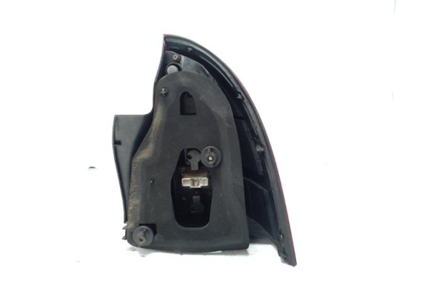 Recambio de piloto trasero izquierdo para citroen c5 berlina referencia OEM IAM   