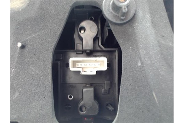 Recambio de piloto trasero izquierdo para citroen c5 berlina referencia OEM IAM   