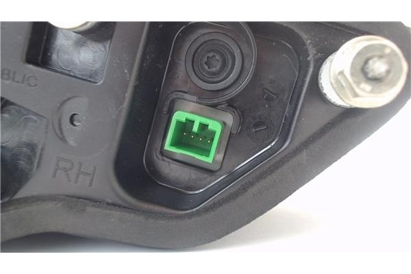 Recambio de piloto porton trasero derecho para jaguar f-pace 2.0 r-sport awd referencia OEM IAM 196794 HK83-15K272-AA 
