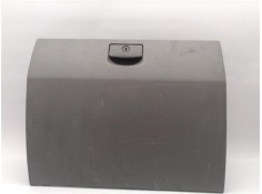 TAPA GUANTERA 848303E000 