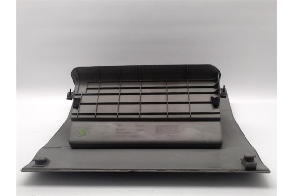 Recambio de tapa guantera para kia sorento (bl) 2.5 crdi referencia OEM IAM 848303E000  