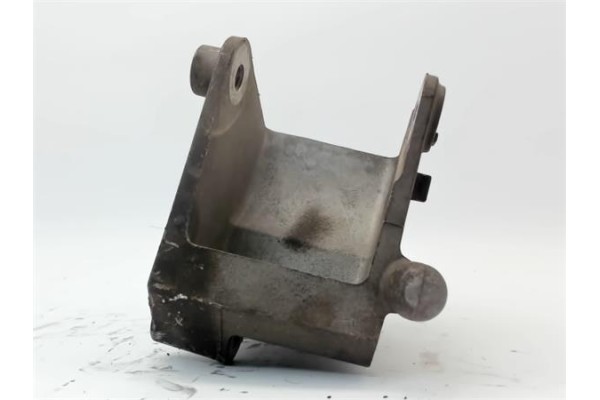 Recambio de soporte motor para opel vectra c berlina 2.2 cosmo referencia OEM IAM    Recambio de soporte motor para opel vectra c berlina 2.2 cosmo referencia OEM IAM