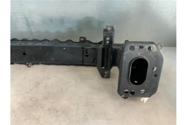 Recambio de refuerzo paragolpes para ford fiesta vi 1.25 referencia OEM IAM 8V5117K876BJ  