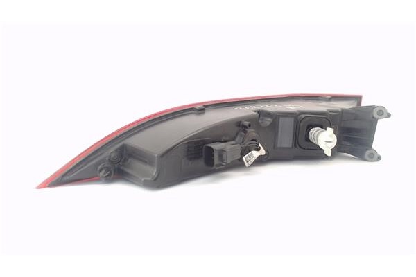 Recambio de piloto trasero derecho para jaguar f-pace 2.0 r-sport awd referencia OEM IAM HK8313404AC 196828 