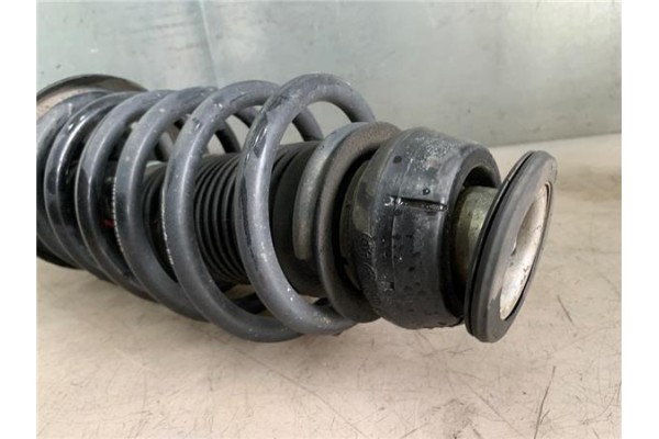 Recambio de amortiguador delantero derecho para volkswagen golf iv berlina (1j1) 1.8 t referencia OEM IAM 1J0512011AJ 1J0411105A