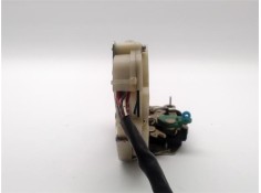 Recambio de cerradura puerta delantero izquierda para kia sorento (bl) 2.5 crdi referencia OEM IAM 813103E010  