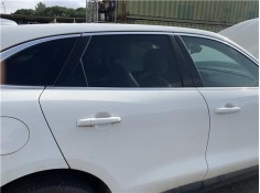 Recambio de puerta trasero derecha para jaguar f-pace 2.0 r-sport awd referencia OEM IAM T4A1370 HK8324630AA 