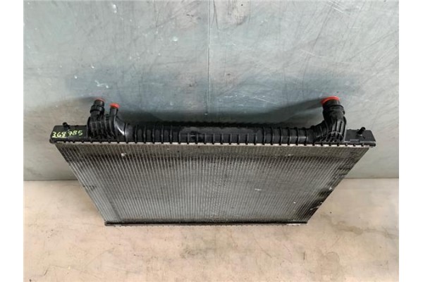 Recambio de radiador para jaguar f-pace 2.0 r-sport awd referencia OEM IAM HK838005DB  