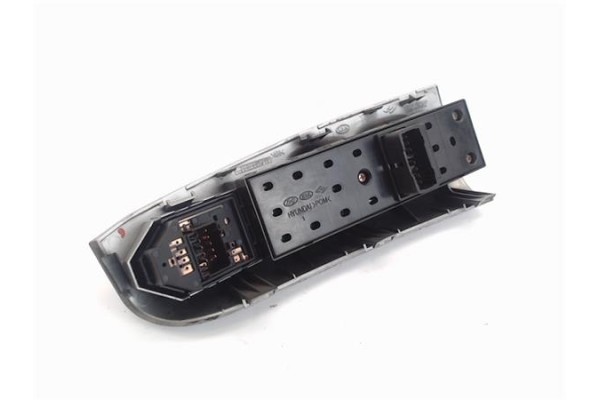 Recambio de mando elevalunas delantero izquierdo para kia sportage (km) 2.0 crdi referencia OEM IAM 935701F360WK  