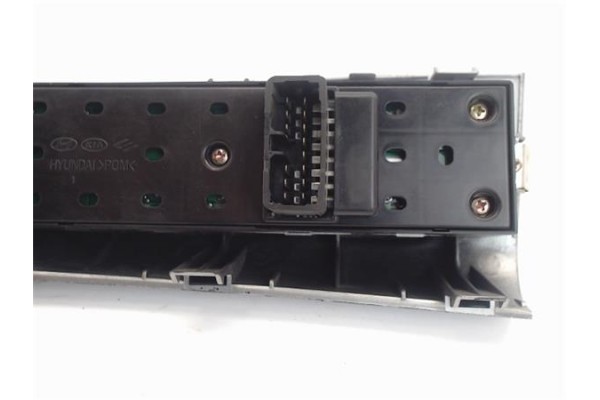 Recambio de mando elevalunas delantero izquierdo para kia sportage (km) 2.0 crdi referencia OEM IAM 935701F360WK  