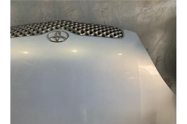 Recambio de capo para toyota yaris (ncp1/nlp1/scp1) 1.4 d-4d referencia OEM IAM 533010D050  