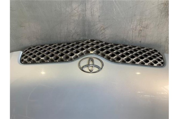Recambio de capo para toyota yaris (ncp1/nlp1/scp1) 1.4 d-4d referencia OEM IAM 533010D050  