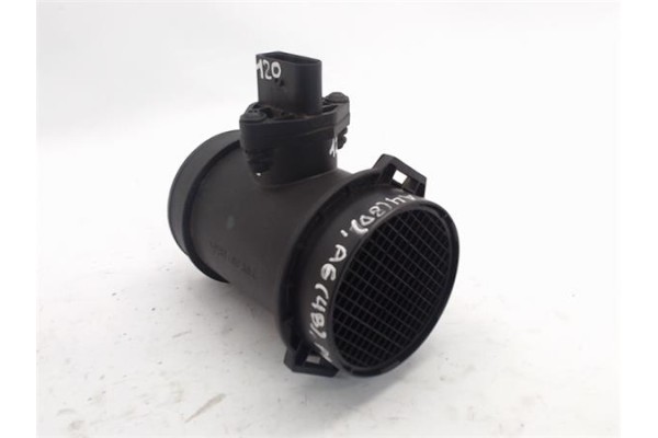 Recambio de caudalimetro para audi a4 avant (8e) referencia OEM IAM 0986284004  