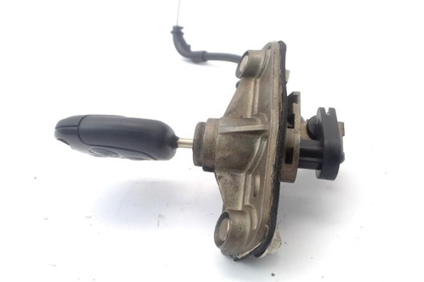 Recambio de cerradura porton para opel omega b 2.0 básico berlina referencia OEM IAM 176344  