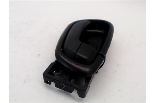Recambio de manilla int. puerta trasero derecha para hyundai i10 (pa) 1.2 classic referencia OEM IAM 826200X0014X  