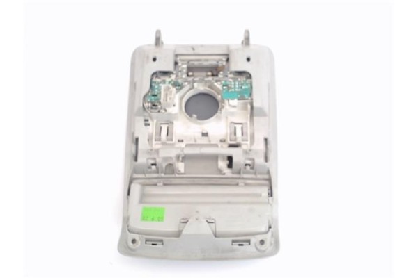Recambio de luz delantero central techo para volkswagen golf v plus (5m1) 1.9 tdi referencia OEM IAM 1K0868837  