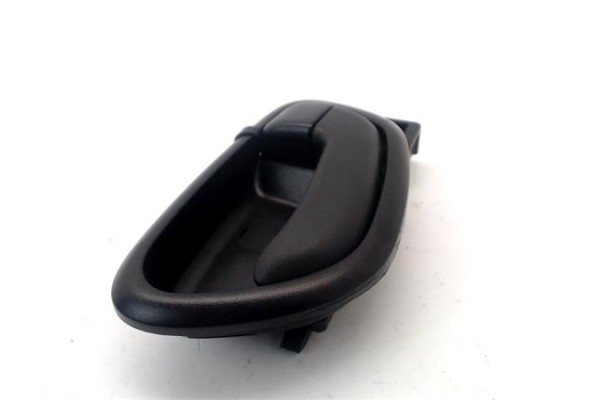 Recambio de manilla int. puerta trasero derecha para hyundai i10 (pa) 1.2 classic referencia OEM IAM 826200X0014X  