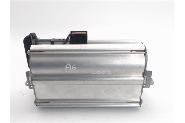 Recambio de airbag lateral delantero derecho para audi a6 berlina (4b2) referencia OEM IAM    Recambio de airbag lateral delantero derecho para audi a6 berlina (4b2) referencia OEM IAM