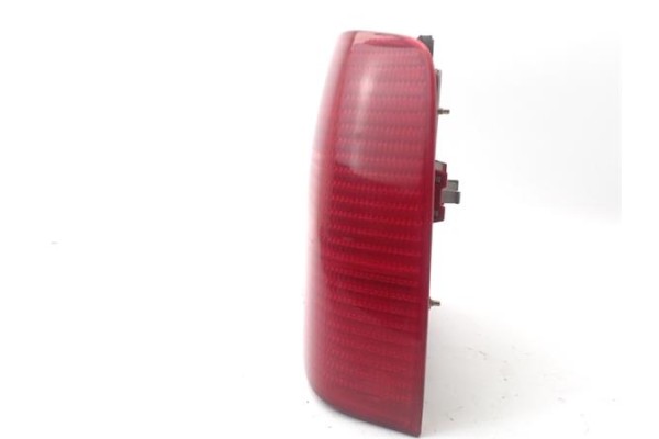 Recambio de piloto trasero derecho para volkswagen passat berlina (3b2) 1.8 t referencia OEM IAM 3B5945096F  3B5945096G , AUDI |